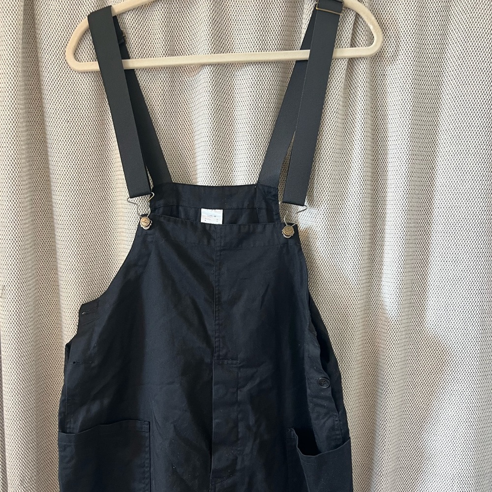 Black streetwear overalls
